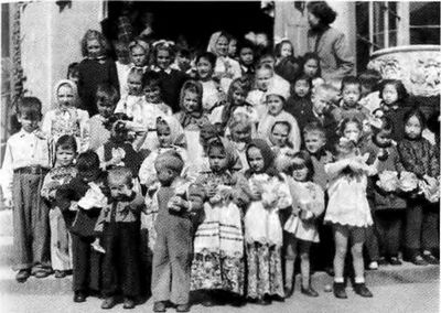 Иллюстрация к книге — Повседневная жизнь &quot;русского&quot; Китая [i_050.jpg]