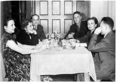 Иллюстрация к книге — Повседневная жизнь &quot;русского&quot; Китая [i_063.jpg]