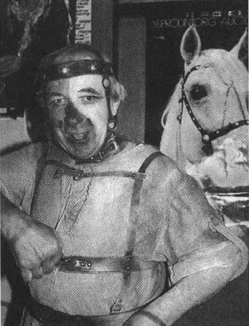 Иллюстрация к книге — Товстоногов [i_044.jpg]