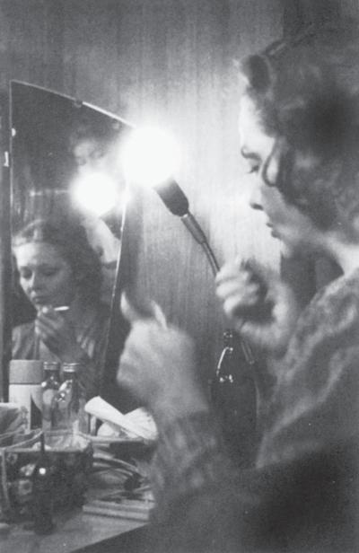 Иллюстрация к книге — Наталья Гундарева [_26.jpg]