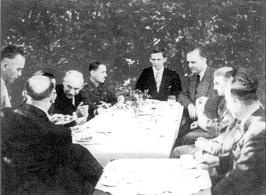 Иллюстрация к книге — Код операции - "Тарантелла". Из рассекреченного архива внешней разведки России [img57c9.jpg]