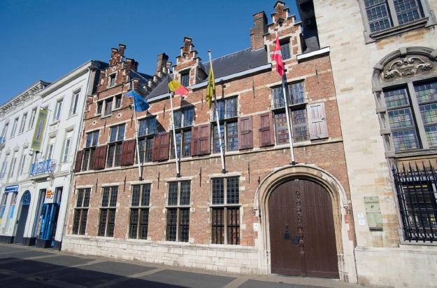 Иллюстрация к книге — С мамой о прекрасном. Зарубежная живопись от Яна ван Эйка до Пабло Пикассо [i_052.jpg]