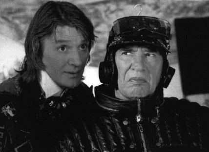 Иллюстрация к книге — Александр Абдулов. Необыкновенное чудо [i_036.jpg]