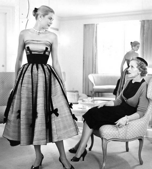 Иллюстрация к книге — Грейс Келли. Как стать принцессой… [i_022.jpg]