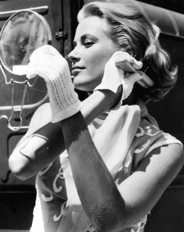 Иллюстрация к книге — Грейс Келли. Как стать принцессой… [i_040.jpg]