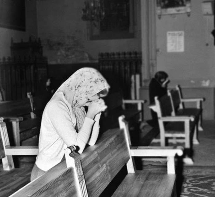 Иллюстрация к книге — Грейс Келли. Как стать принцессой… [i_118.jpg]