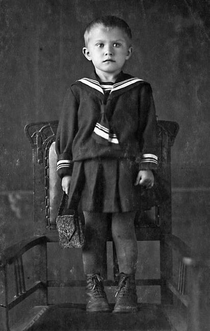 Иллюстрация к книге — Мои пригорки, ручейки. Воспоминания актрисы [i_003.jpg]