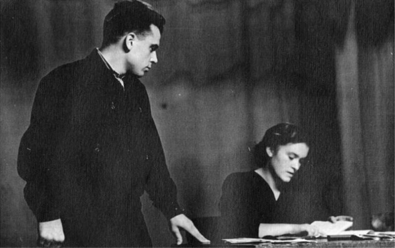 Иллюстрация к книге — Мои пригорки, ручейки. Воспоминания актрисы [i_014.jpg]