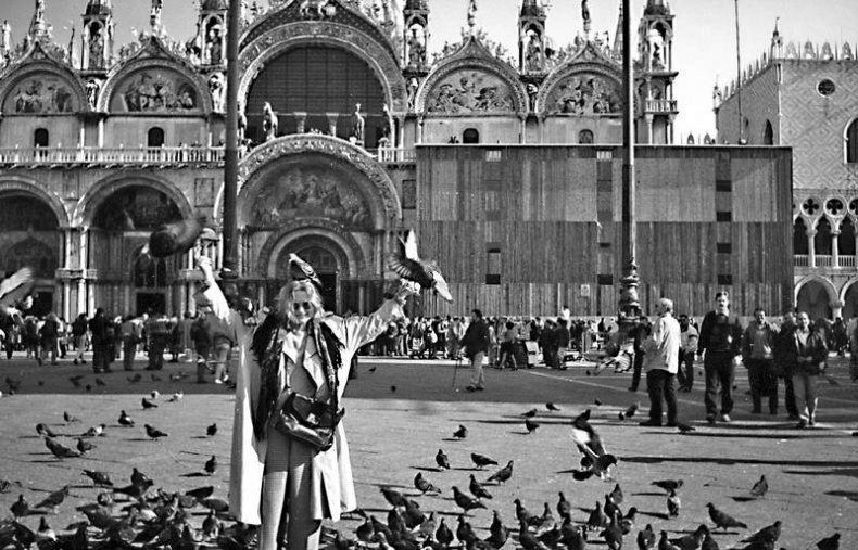 Иллюстрация к книге — Мои пригорки, ручейки. Воспоминания актрисы [i_056.jpg]