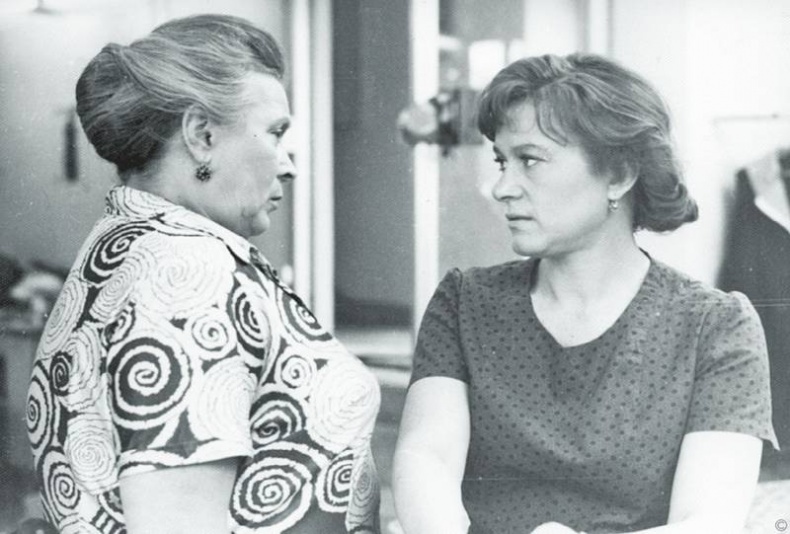 Иллюстрация к книге — Мои пригорки, ручейки. Воспоминания актрисы [i_082.jpg]