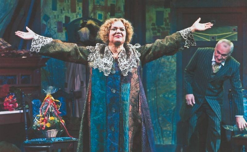 Иллюстрация к книге — Мои пригорки, ручейки. Воспоминания актрисы [i_098.jpg]