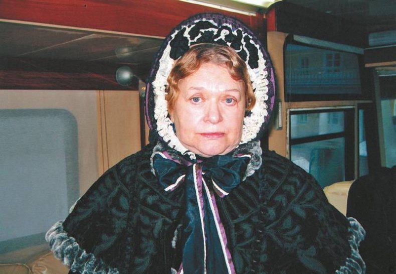 Иллюстрация к книге — Мои пригорки, ручейки. Воспоминания актрисы [i_099.jpg]