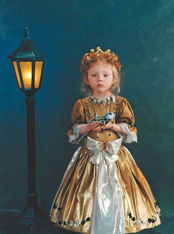 Иллюстрация к книге — Мои пригорки, ручейки. Воспоминания актрисы [i_106.jpg]