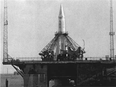 Иллюстрация к книге — Григорьев. Повесть о ракетчике [i_013.jpg]