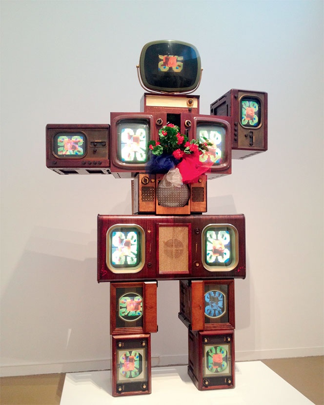 Иллюстрация к книге — Бес искусства. Невероятная история одного арт-проекта [_9.jpg]