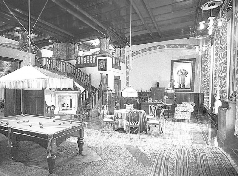 Иллюстрация к книге — Врачи двора его Императорского величества, или Как лечили царскую семью [_221.jpg]