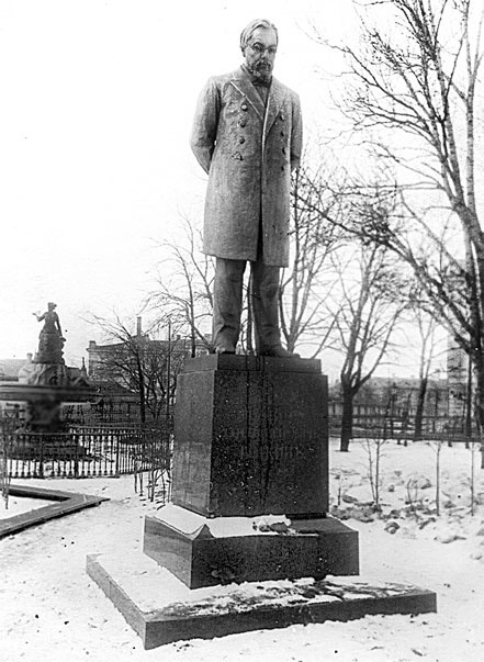 Иллюстрация к книге — Врачи двора его Императорского величества, или Как лечили царскую семью [_47.jpg]