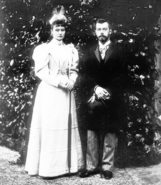 Иллюстрация к книге — Врачи двора его Императорского величества, или Как лечили царскую семью [_94.jpg]