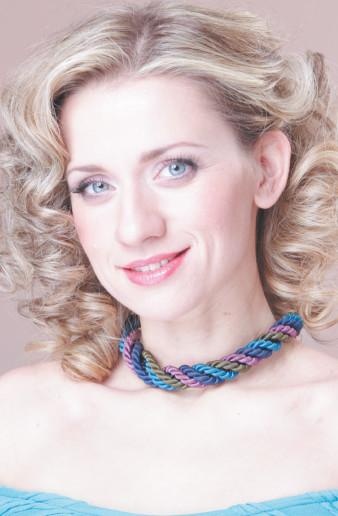 Иллюстрация к книге — Как избавиться от боков, &quot;ушей&quot; и &quot;галифе&quot; [i_003.jpg]