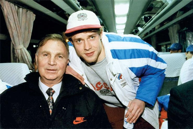 Иллюстрация к книге — Виктор Тихонов. Жизнь во имя хоккея [_113.jpg]