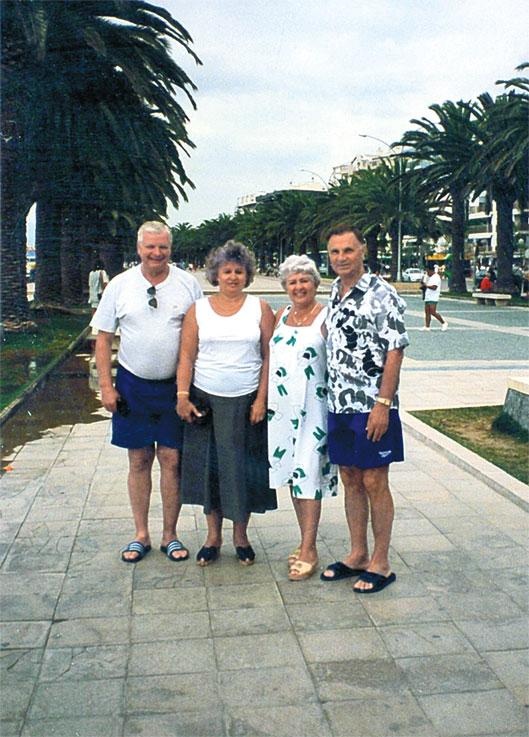 Иллюстрация к книге — Виктор Тихонов. Жизнь во имя хоккея [_84.jpg]