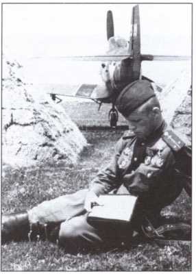 Иллюстрация к книге — Покрышкин [i_022.jpg]