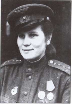 Иллюстрация к книге — Покрышкин [i_029.jpg]