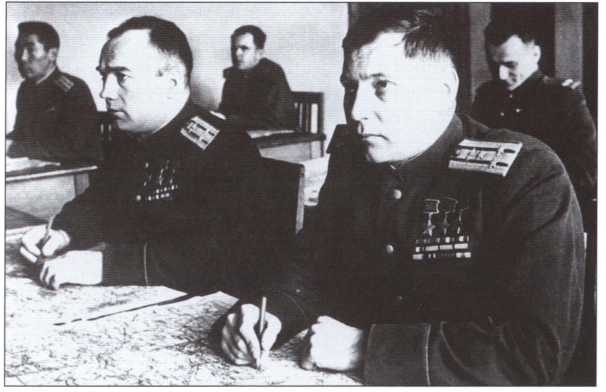 Иллюстрация к книге — Покрышкин [i_044.jpg]