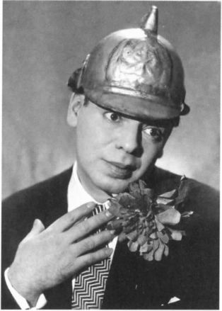 Иллюстрация к книге — Аркадий Райкин [i_024.jpg]