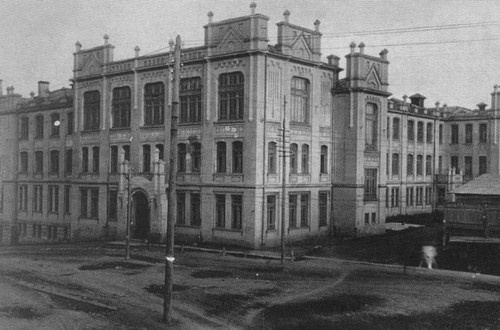 Иллюстрация к книге — Фадеев [i_008.jpg]