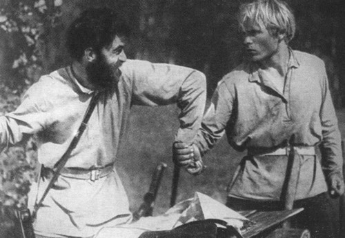 Иллюстрация к книге — Фадеев [i_025.jpg]