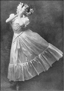 Иллюстрация к книге — Матильда Кшесинская и любовные драмы русских балерин [i_017.jpg]