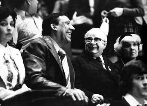 Иллюстрация к книге — Юрий Никулин. Смешное и трагическое [i_004.jpg]