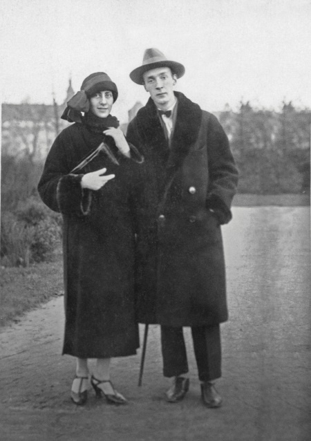 Иллюстрация к книге — Письма к Вере [i_001.jpg]