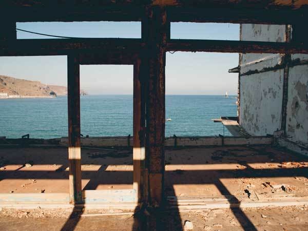 Иллюстрация к книге — Путешествие за счастьем. Почтовые открытки из Греции [i_031.jpg]