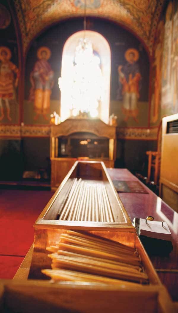 Иллюстрация к книге — Путешествие за счастьем. Почтовые открытки из Греции [i_037.jpg]