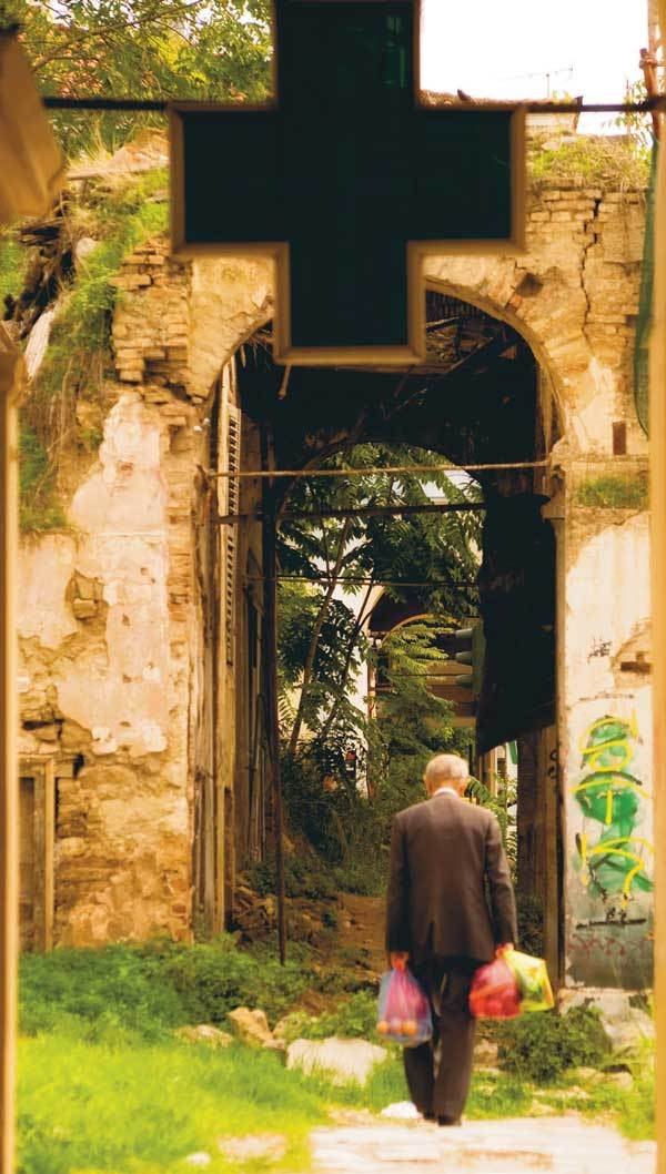 Иллюстрация к книге — Путешествие за счастьем. Почтовые открытки из Греции [i_040.jpg]