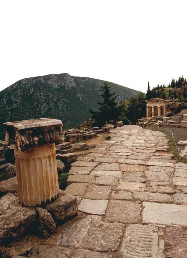 Иллюстрация к книге — Путешествие за счастьем. Почтовые открытки из Греции [i_100.jpg]