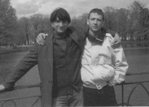 Иллюстрация к книге — Борис Рыжий. Дивий камень [i_011.jpg]