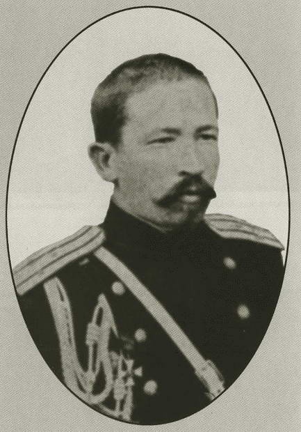 Иллюстрация к книге — Корнилов [i_013.jpg]