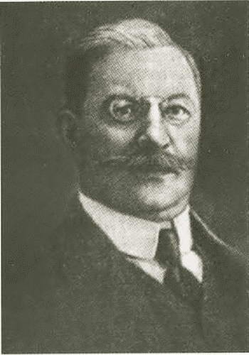 Иллюстрация к книге — Корнилов [i_039.jpg]