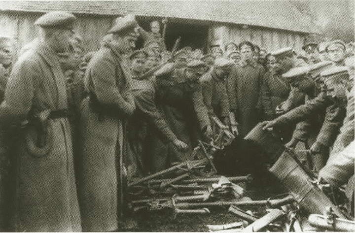 Иллюстрация к книге — Корнилов [i_060.jpg]