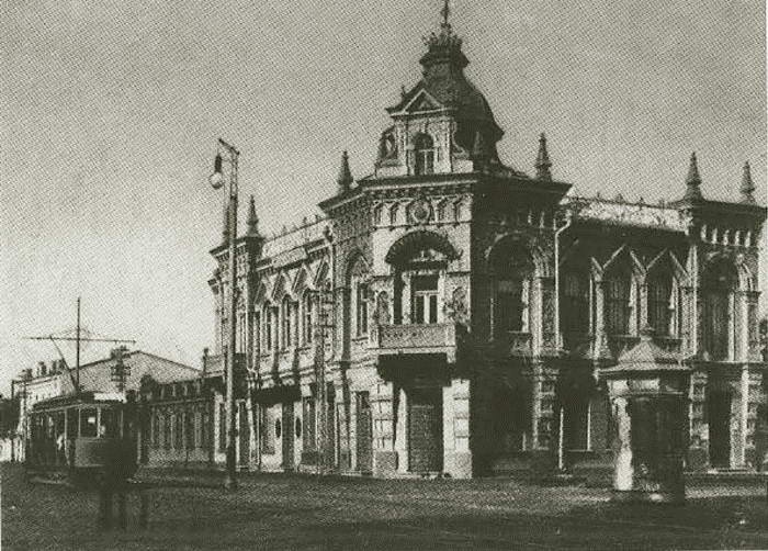 Иллюстрация к книге — Корнилов [i_080.jpg]