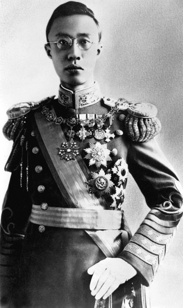 Иллюстрация к книге — В гареме Сына Неба. Жены и наложницы Поднебесной [i_020.jpg]