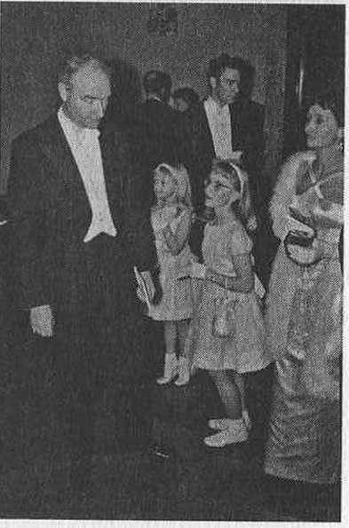 Иллюстрация к книге — Избегайте занудства. Уроки жизни, прожитой в науке [img_37.jpg]