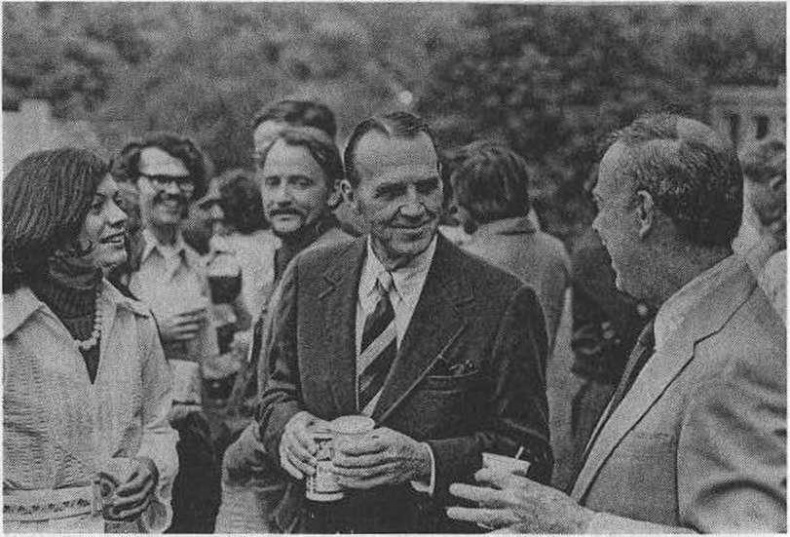 Иллюстрация к книге — Избегайте занудства. Уроки жизни, прожитой в науке [img_61.jpg]