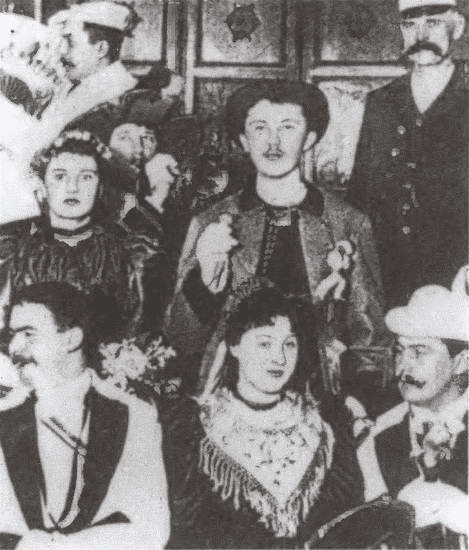 Иллюстрация к книге — Аденауэр. Отец новой Германии [i_007.jpg]