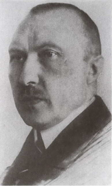 Иллюстрация к книге — Аденауэр. Отец новой Германии [i_010.jpg]