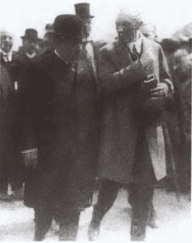 Иллюстрация к книге — Аденауэр. Отец новой Германии [i_015.jpg]