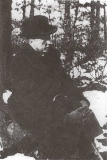 Иллюстрация к книге — Аденауэр. Отец новой Германии [i_023.jpg]